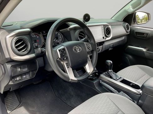 Used 2023 Toyota Tacoma SR5 RWD image 18
