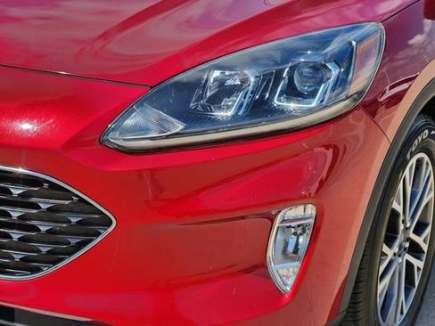 Used 2020 Ford Escape SEL image 16