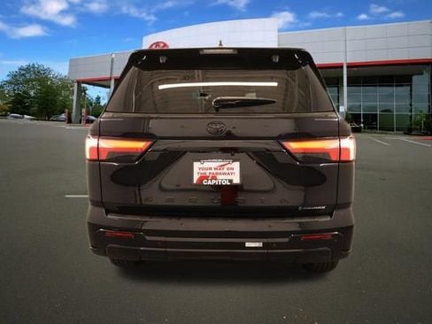 New 2026 Toyota Sequoia Platinum AWD/4WD image 4