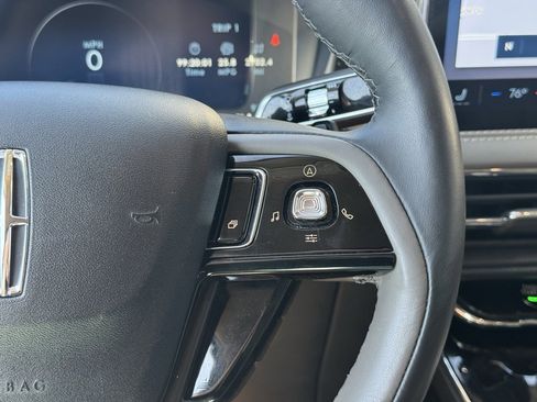 Used 2023 Lincoln Corsair Reserve w/ Equipment Group 201A image 20