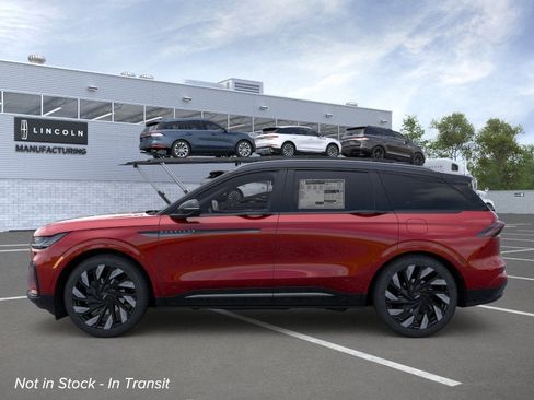 New 2026 Lincoln Nautilus Reserve AWD/4WD image 3