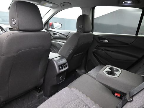 Used 2024 Chevrolet Equinox LT w/ LPO, Floor Liner Package FWD image 20