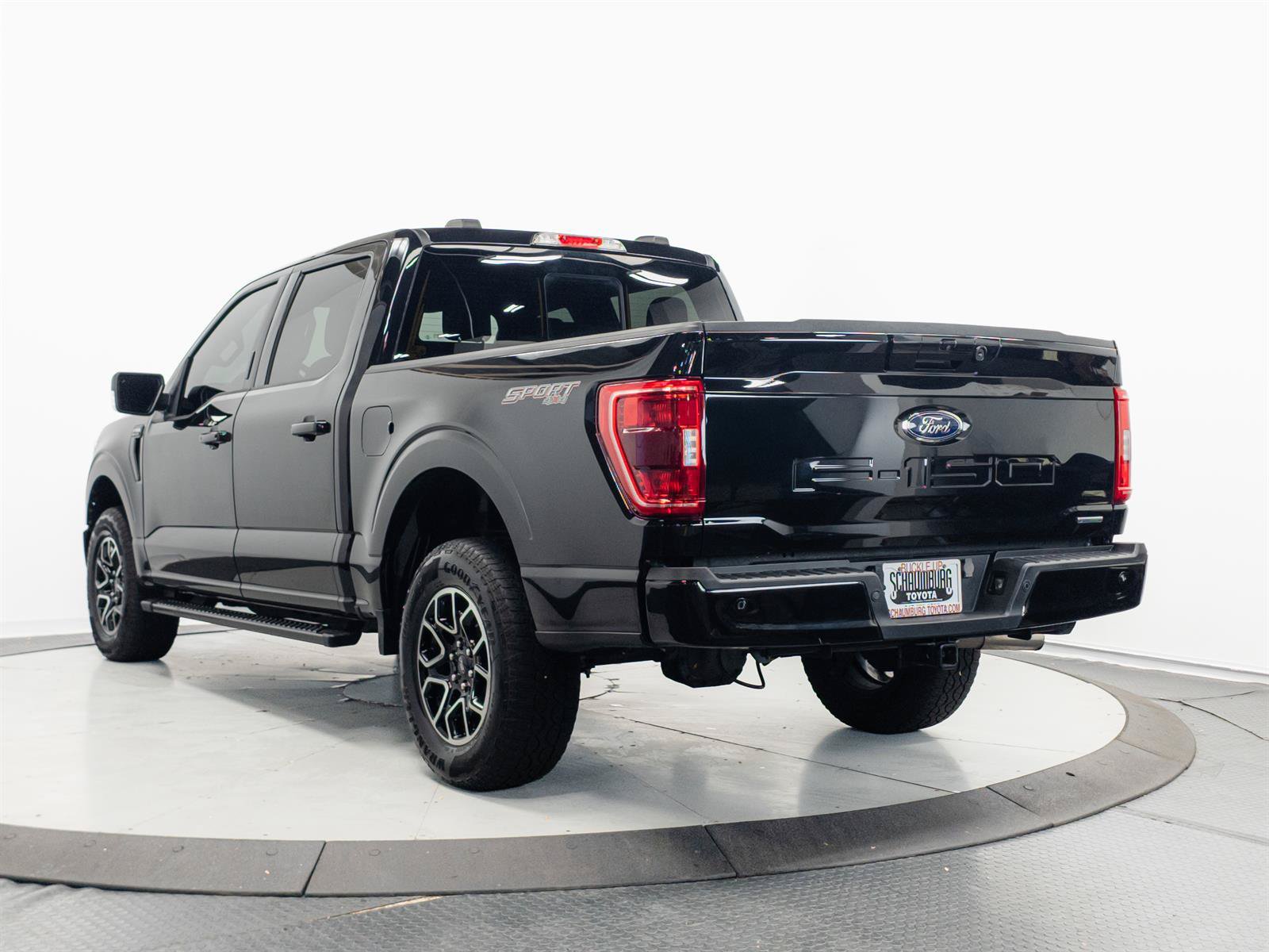 Used 2023 Ford F150 XLT w/ Equipment Group 302A High AWD/4WD image 10
