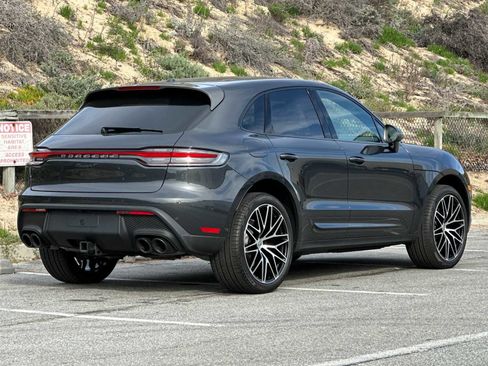 Used 2025 Porsche Macan Turbo image 7