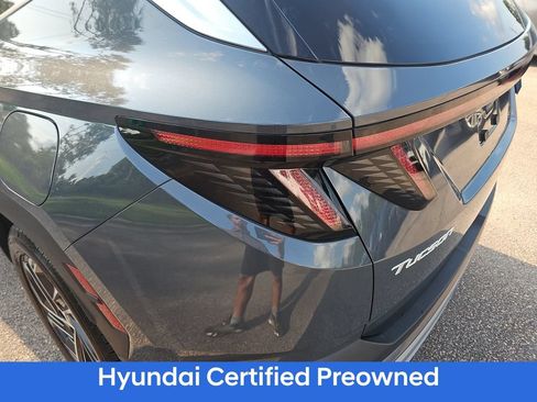 Certified 2025 Hyundai Tucson Limited FWD image 29