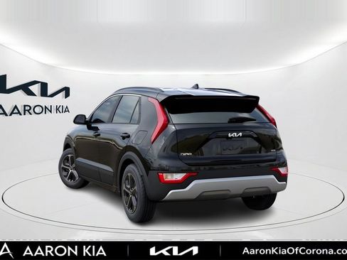 New 2026 Kia Niro LX FWD image 4