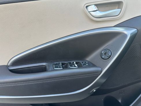 Used 2017 Hyundai Santa Fe Sport FWD image 5