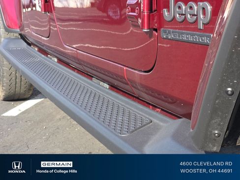 Used 2021 Jeep Gladiator Sport w/ Quick Order Package 24Q 80Th AWD/4WD image 17
