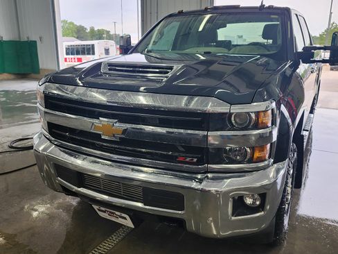 Used 2018 Chevrolet Silverado 3500 LTZ w/ Duramax Plus Package image 2