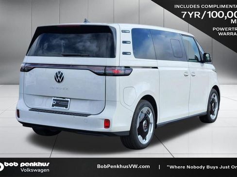 New 2025 Volkswagen ID. Buzz Pro S image 23