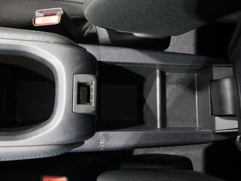 Used 2016 Honda HR-V EX image 32