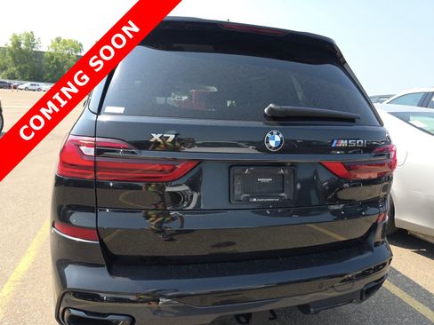 Used 2021 BMW X7 M50i AWD/4WD image 5