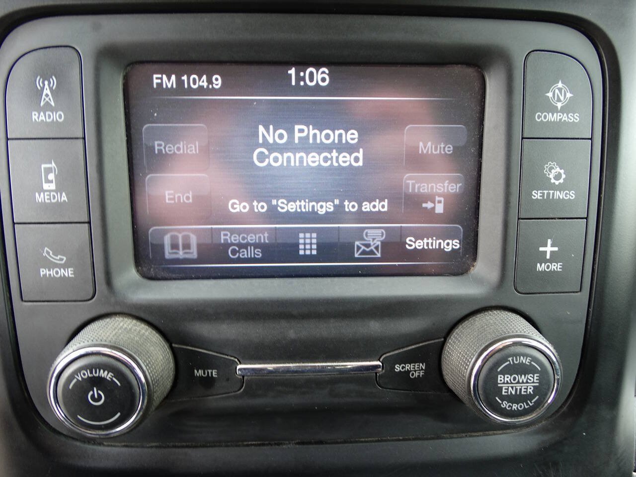 Used 2019 RAM 1500 4x4 Crew Cab Tradesman w/ SXT Appearance Group image 21