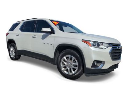 Used 2019 Chevrolet Traverse LT