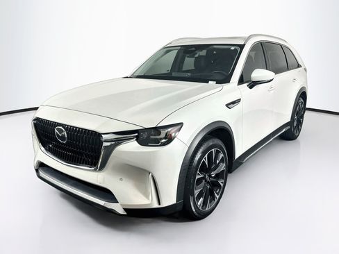 Used 2024 MAZDA CX-90 Plug-In Hybrid w/ Premium Pkg AWD/4WD image 3