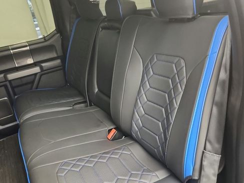 Used 2018 Ford F150 Raptor w/ Equipment Group 802A Luxury AWD/4WD image 34