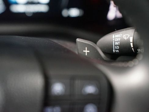 Certified 2025 Toyota Camry SE image 15