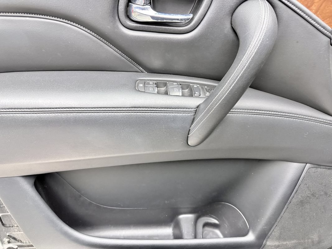 Used 2018 INFINITI QX80 2WD w/ Driver Assistance Package image 15