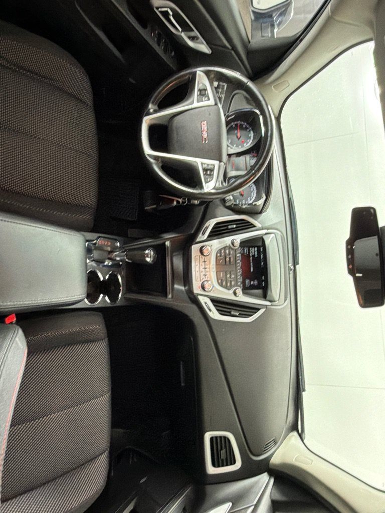 Used 2017 GMC Terrain SLE w/ Convenience Package FWD image 22