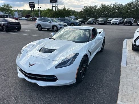 Used 2015 Chevrolet Corvette Stingray Coupe w/ 2LT Preferred Equipment Group RWD image 4
