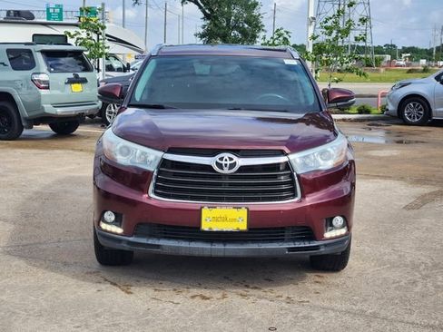 Used 2016 Toyota Highlander Limited FWD image 2