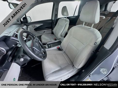 Used 2018 Honda Pilot EX image 19