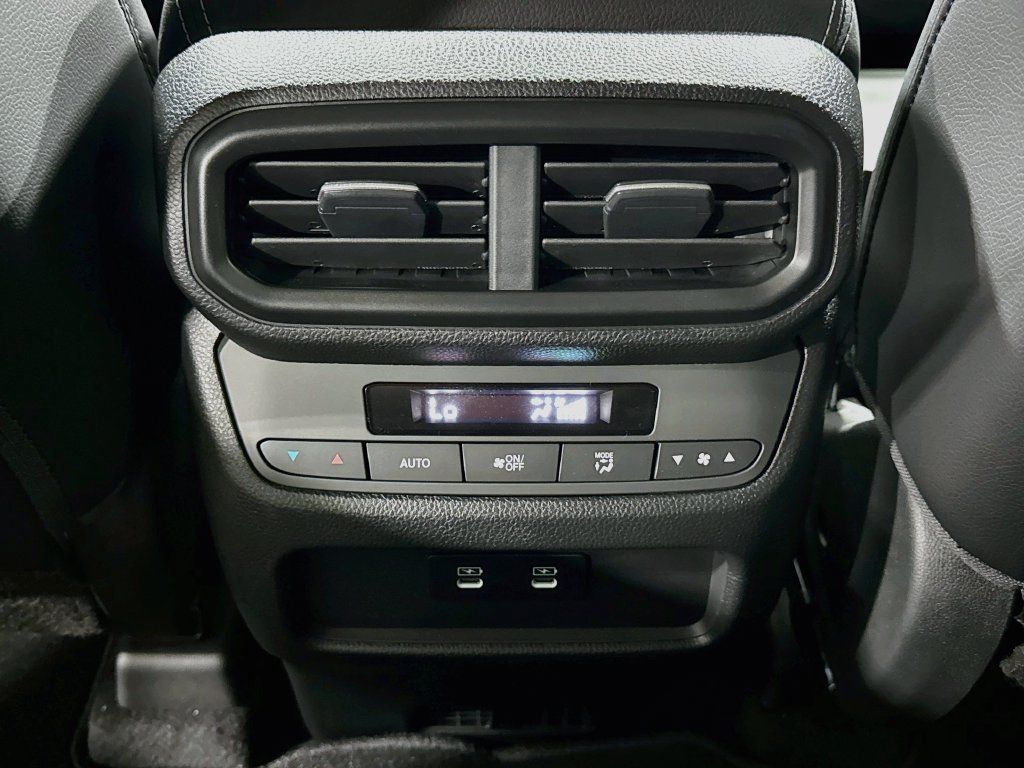 New 2026 Honda Pilot Touring image 29