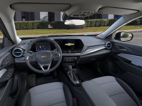 New 2026 Chevrolet Trax LT FWD image 15