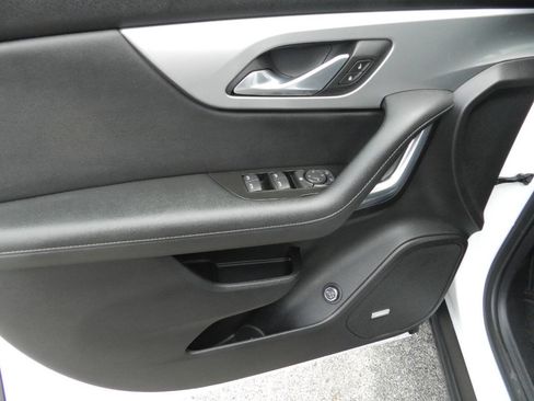 Used 2020 Chevrolet Blazer LT w/ Sound & Technology Package image 15