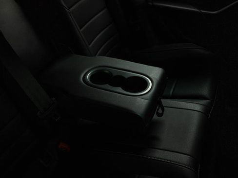 Used 2021 Volkswagen Jetta SE w/ SE Cold Weather Package FWD image 12