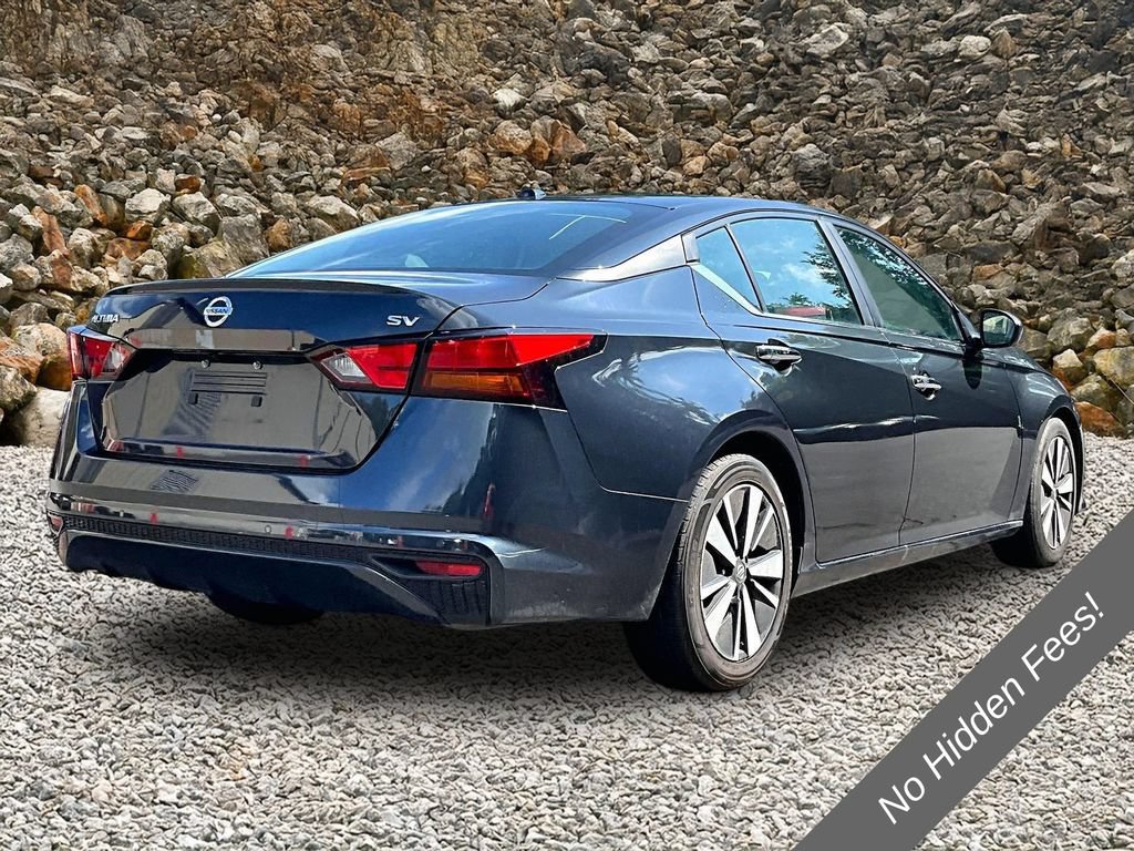 Used 2022 Nissan Altima 2.5 SV FWD image 2
