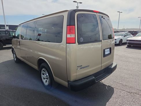 Used 2011 Chevrolet Express 1500 LS RWD image 5