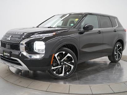 Used 2023 Mitsubishi Outlander SE
