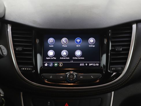 Used 2021 Chevrolet Trax LT image 15