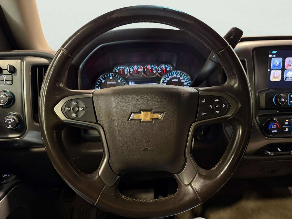 Used 2018 Chevrolet Silverado 1500 LT w/ Texas Edition AWD/4WD image 36