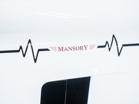 Used 2023 Rolls-Royce Phantom Sedan image 30