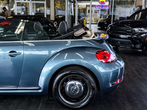 Used 2018 Volkswagen Beetle 2.0T image 10