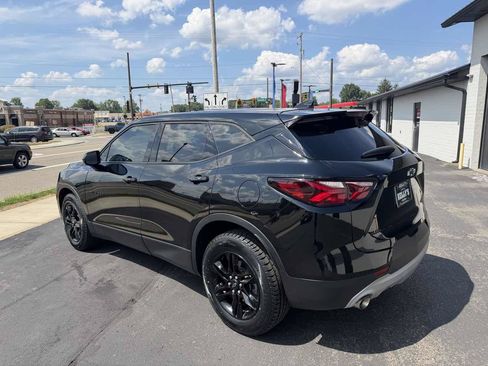 Used 2021 Chevrolet Blazer LT AWD/4WD image 3