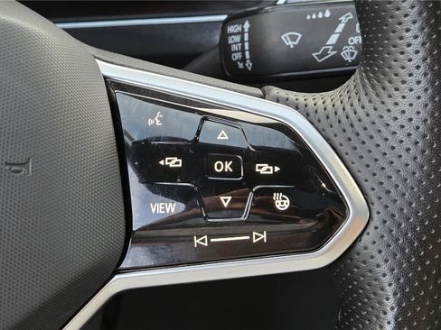 Used 2022 Volkswagen Tiguan SEL R-Line AWD/4WD image 20