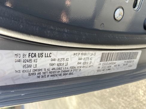 Used 2017 Dodge Challenger SRT w/ Technology Group image 24