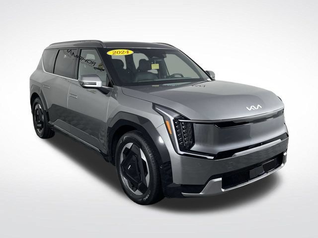 Used 2024 Kia EV9 Land AWD/4WD image 13