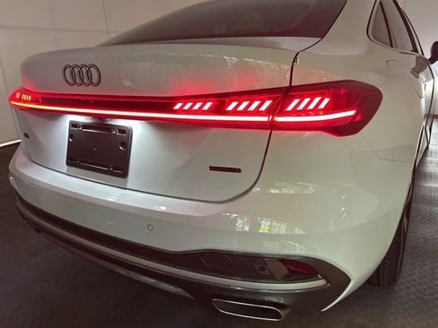 New 2025 Audi A5 2.0T Prestige image 25