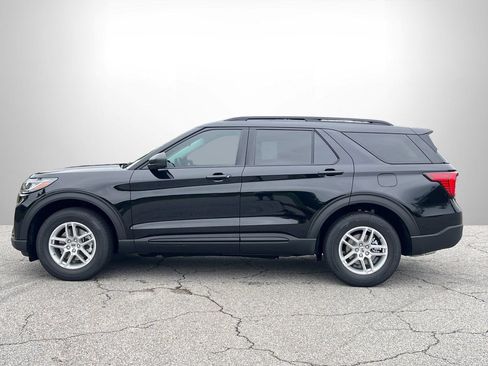 New 2026 Ford Explorer Active RWD image 20