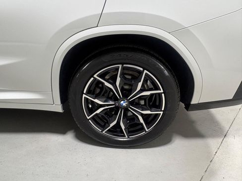 Used 2023 BMW X4 xDrive30i w/ M Sport Package AWD/4WD image 35