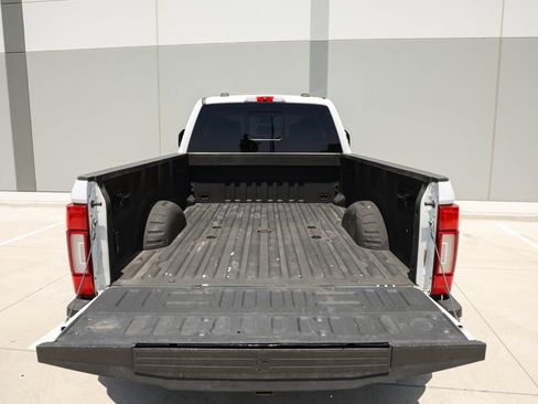 Used 2021 Ford F450 Limited w/ FX4 Off-Road Package AWD/4WD image 26