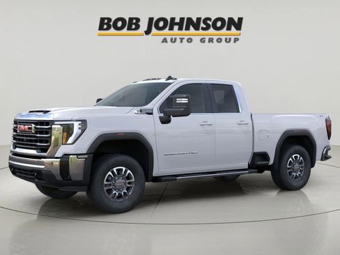 New 2026 GMC Sierra 2500 SLE image 2