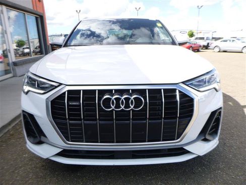 Used 2024 Audi Q3 2.0T Premium AWD/4WD image 20