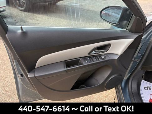 Used 2012 Chevrolet Cruze LS w/ Connectivity Package image 13