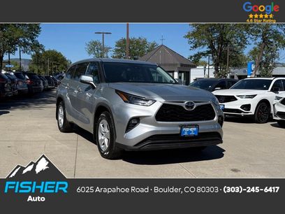 Used 2022 Toyota Highlander LE