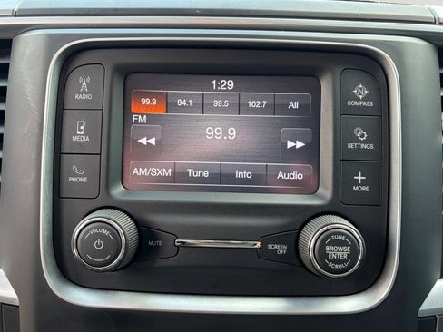 Used 2021 RAM 1500 Classic SLT RWD image 18